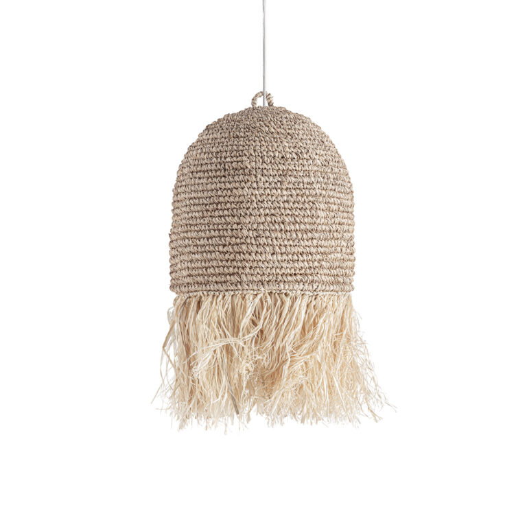 <h3 class="woocommerce-loop-product__title">Lámpara De Techo Clyro</h3>