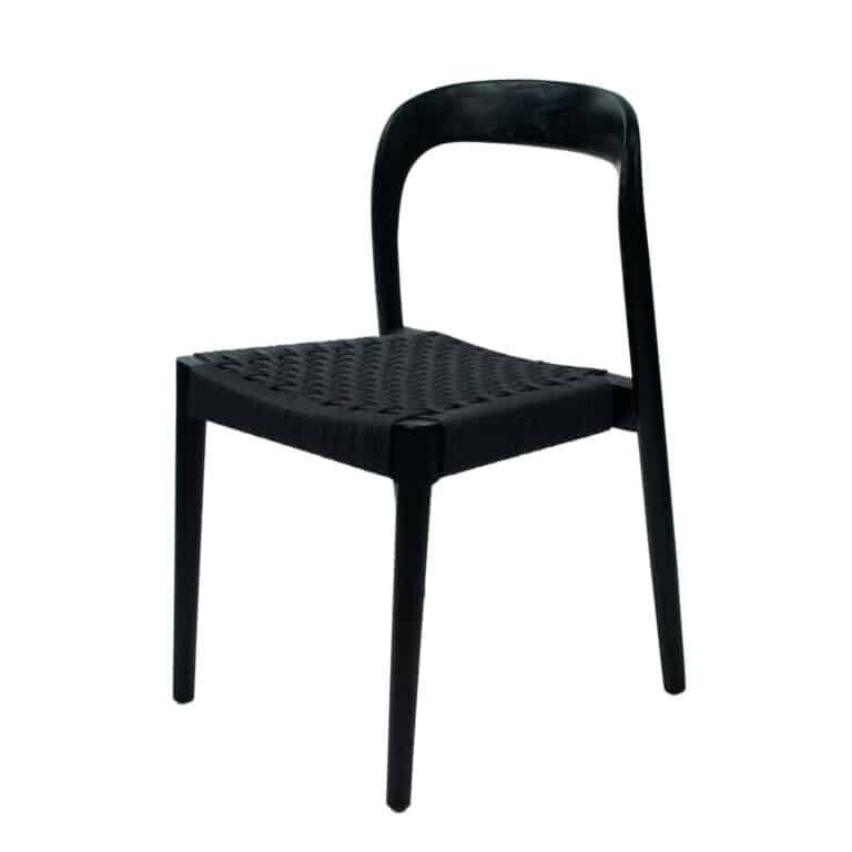 <h3 class="woocommerce-loop-product__title">Silla Prisa Negra</h3>