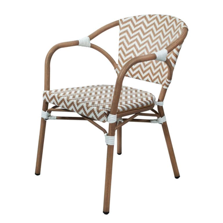 <h3 class="woocommerce-loop-product__title">Sillón Marsella Crema</h3>